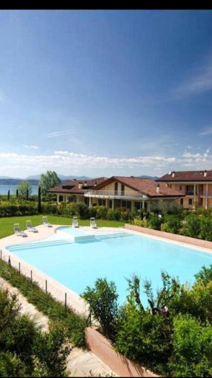 Sirmione Appartement Residenz Cesare Bagian luar foto